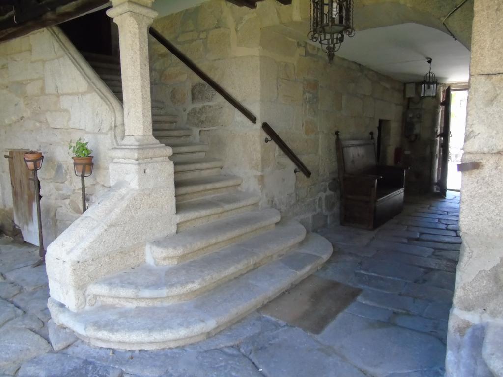 阿波夫拉德特里韦斯Casa Grande De Trives住宿加早餐旅馆 外观 照片